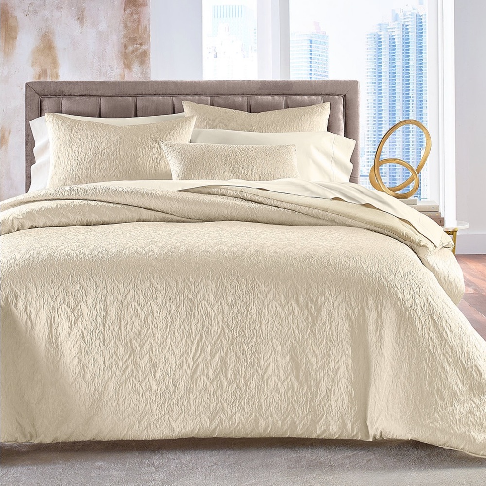 Hotel Collection Distressed Chevron
Comforter Set, Full/Queen